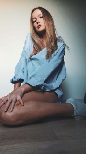 Alina OnlyFans 年輕 3