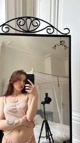 Madelaine Rousset OnlyFans 免費 2